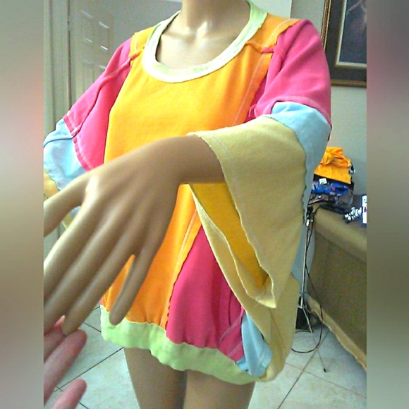 BiBi Boxy 3/4 Dolman Sleeve Blouse Multi-color Patchwork (Super Cute, Fab Brand) - Picture 1 of 11